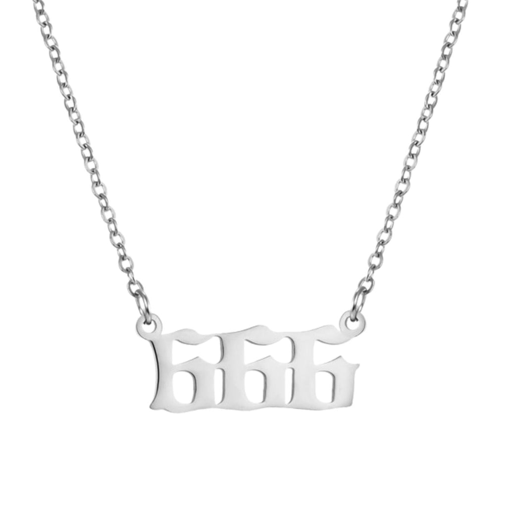 Collar Gótico Personalizado con Número de Ángel de la Suerte
