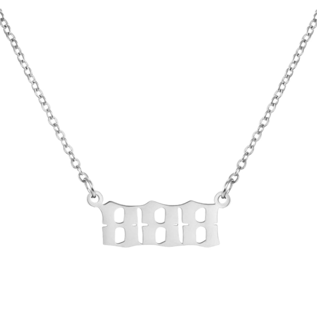 Collar Gótico Personalizado con Número de Ángel de la Suerte