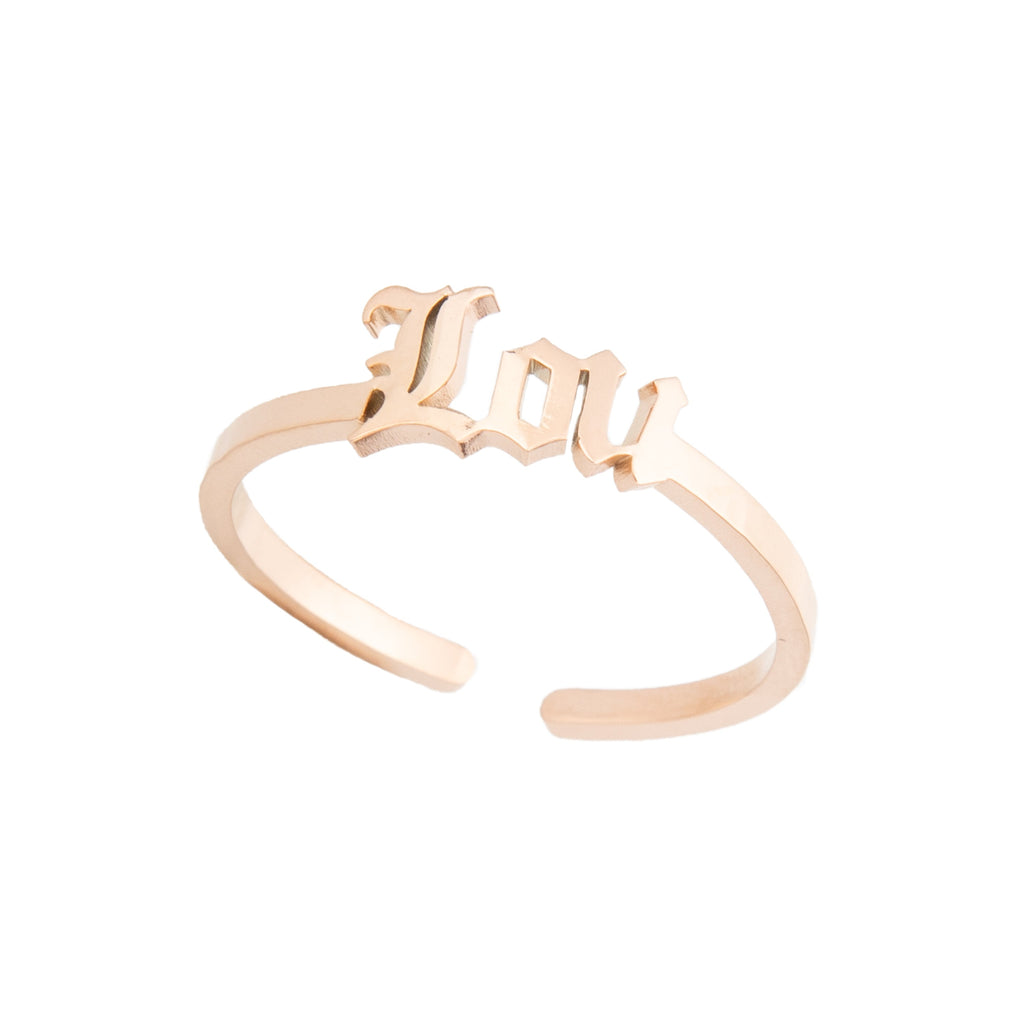 Anillo con Nombre en Tipografía Gótica