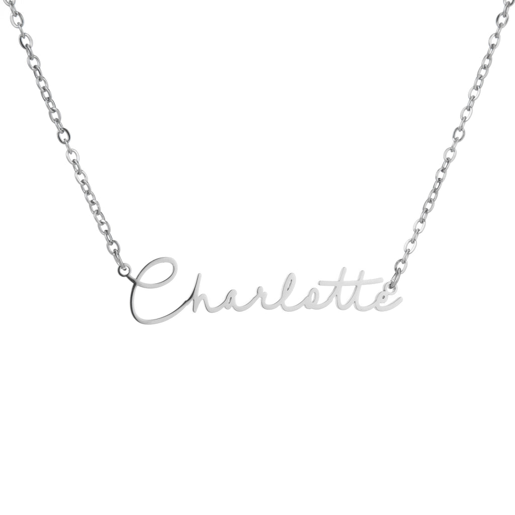 Collar con firma y nombre horizontal