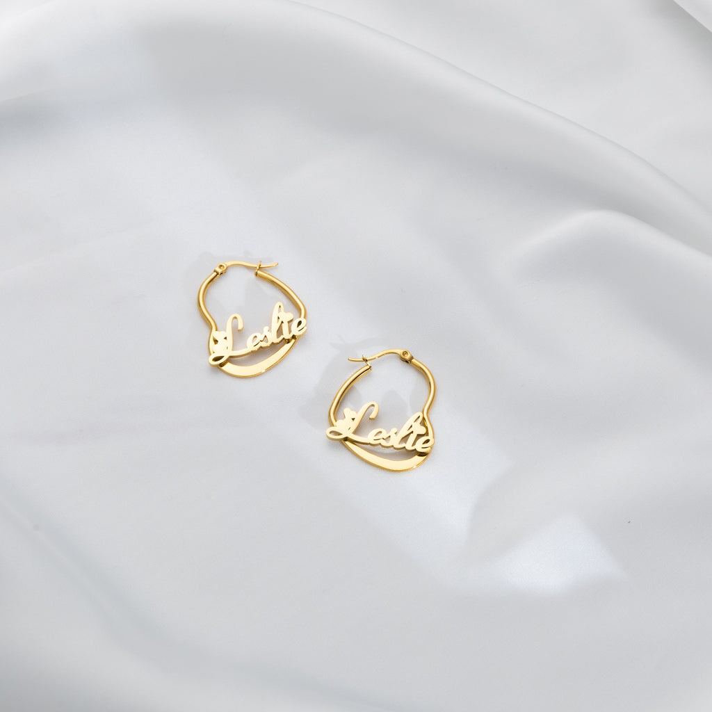 Aretes de Aro con Corazones Personalizables