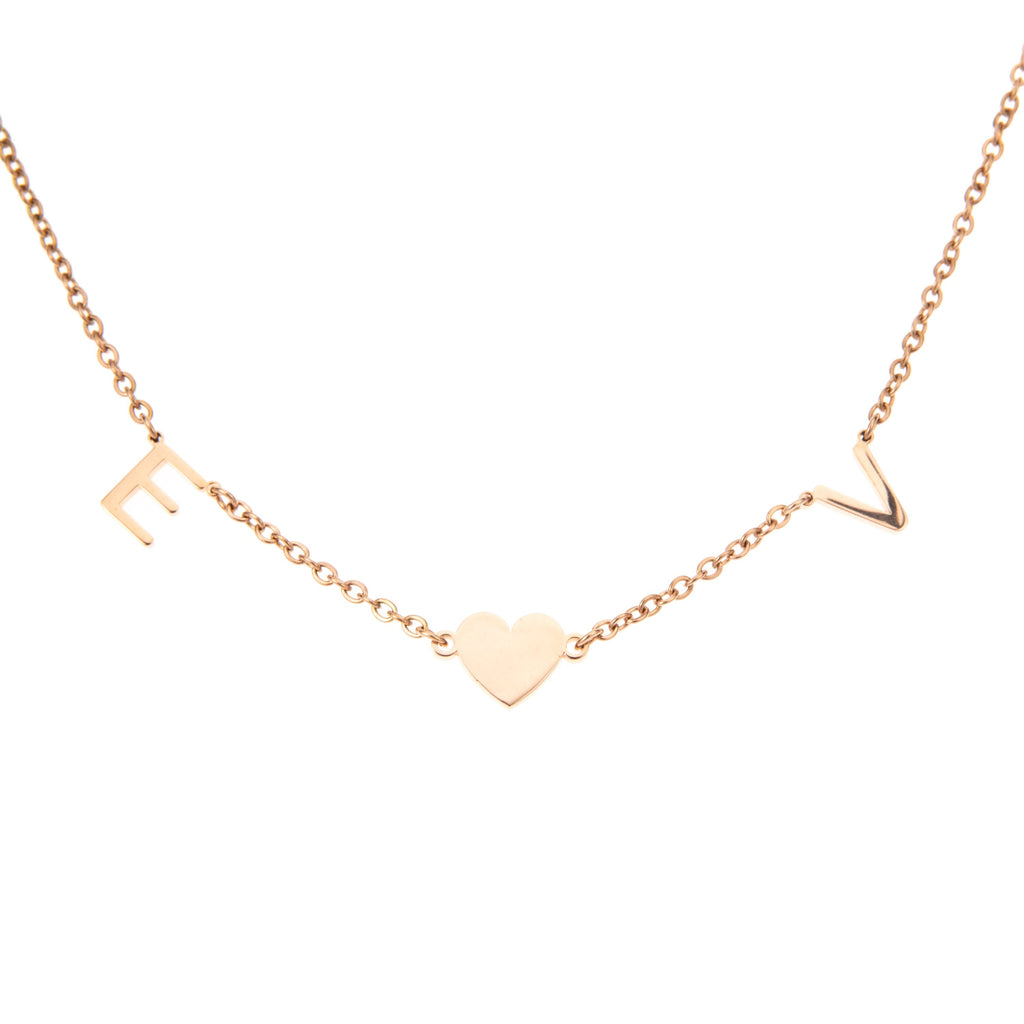 Collar de dos Iniciales Amor con Corazón