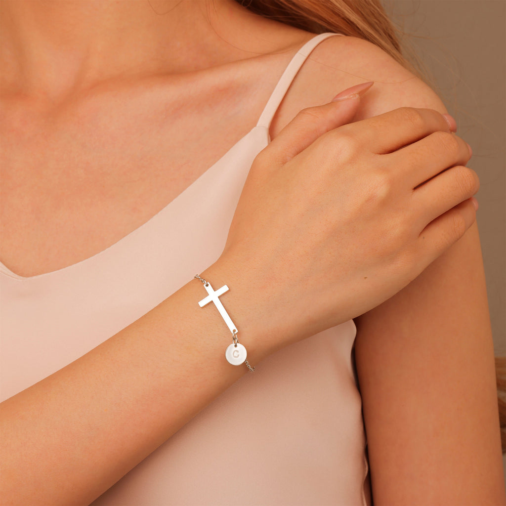 Pulsera Cruz con Inicial Personalizada