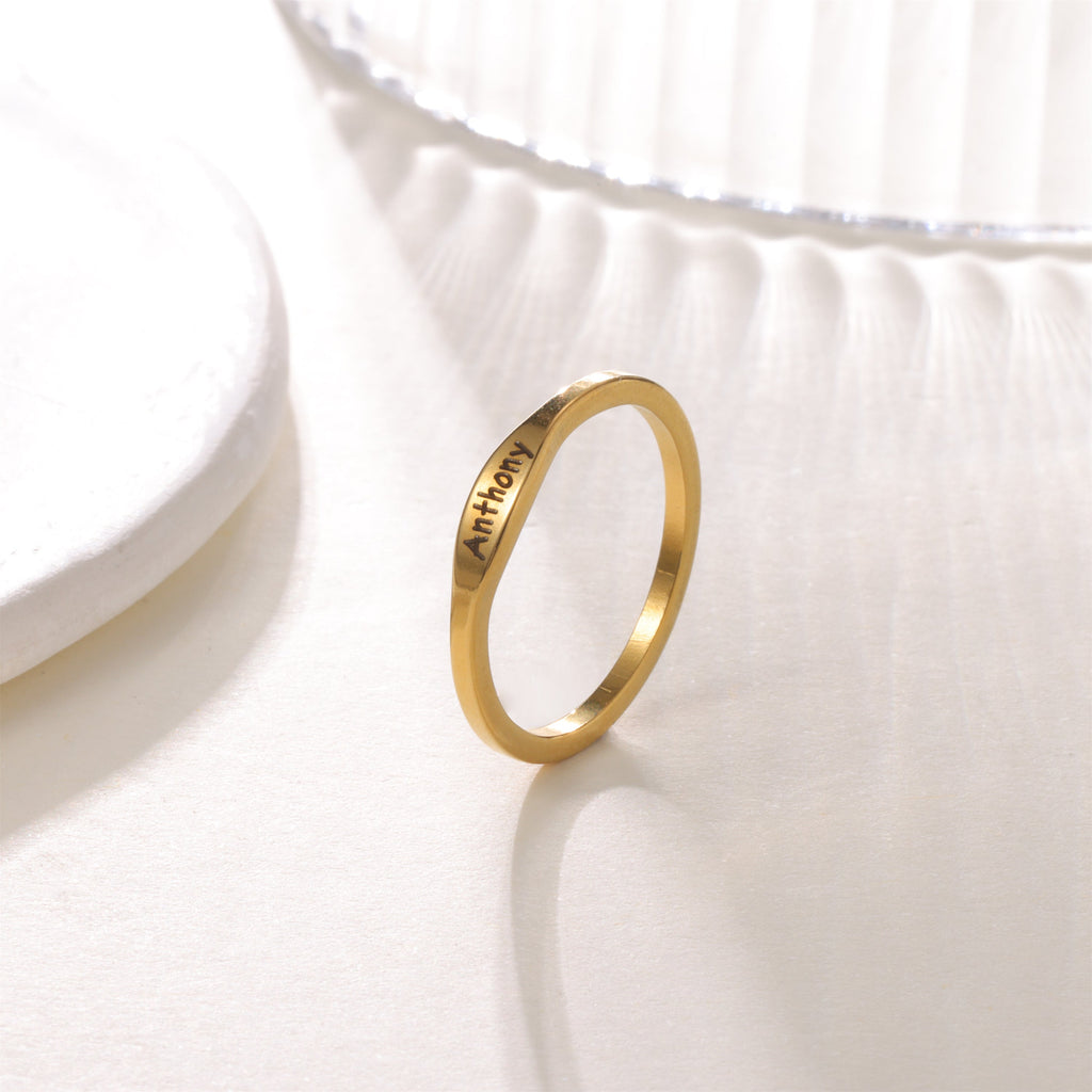 Anillo Fino Personalizado con Nombre