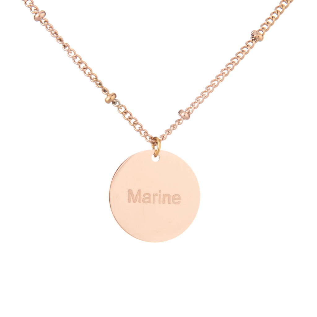 Collar con Disco Personalizado y Cuentas