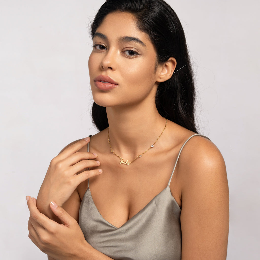 Collar con Nombre y Corazones de Cristal