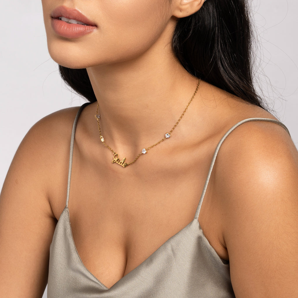Collar con Nombre y Corazones de Cristal