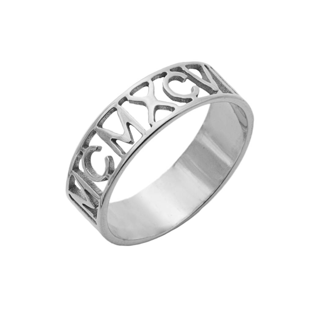 Anillo Grabado con Números Romanos