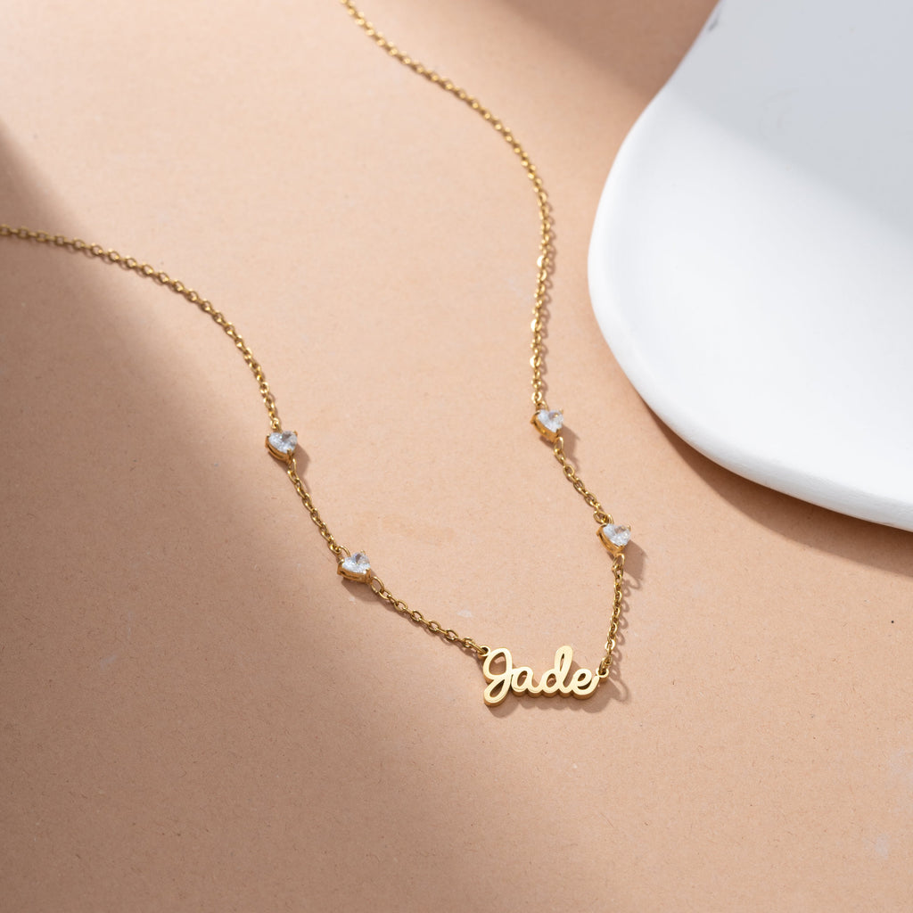 Collar con Nombre y Corazones de Cristal