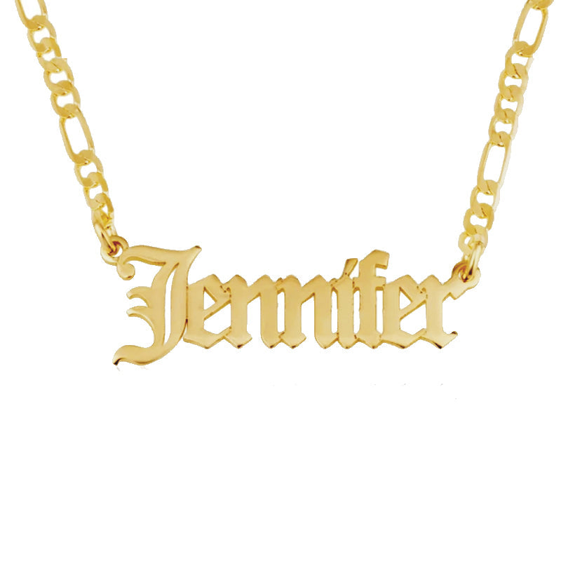Collar con Nombre en Letras Góticas
